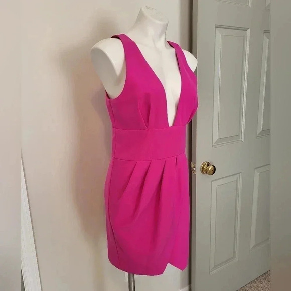 NBD Alexis Surplice Front Lined Barbie core Mini Dress in Magenta(M) - Picture 5 of 12
